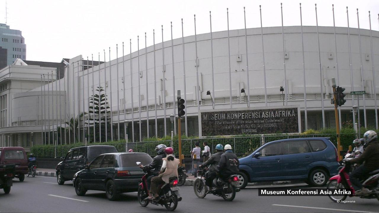 Bantal Guling Trans Hotel Bandung Kültér fotó